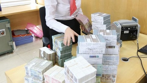 Cổ phiếu ngân hàng có tìm lại được niềm tin?