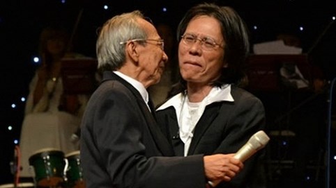 Con trai Nguyễn Ánh 9 luôn từ chối đệm bản “Cô đơn” cho các ca sĩ vì lý do này