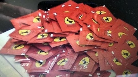 Bắt nhóm người buôn bán 'Nước vui' - loại ma túy mới tại TP HCM