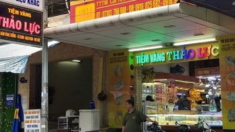 Vụ đổi 100 USD bị phạt 90 triệu đồng: 