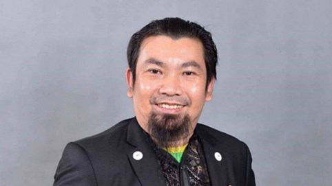 Doanh nhân Nguyễn Hoàng Sang - Giám đốc Phòng tranh tiền phong thủy Xưa và Nay: Và ý niệm “Sống là cho đi”…!