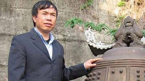 Đại gia Xuân Trường: Doanh nhân kín tiếng rước xá lợi Phật, mua thiên thạch mặt trăng, xây ngôi chùa lớn nhất thế giới