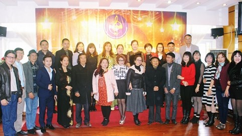 Dàn sao hội tụ tại lễ ra mắt CLB 