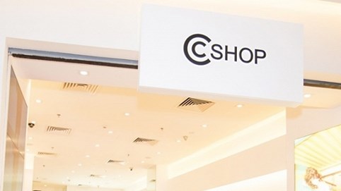 Dàn sao Việt rạng rỡ trong các thiết kế của CCSHOP