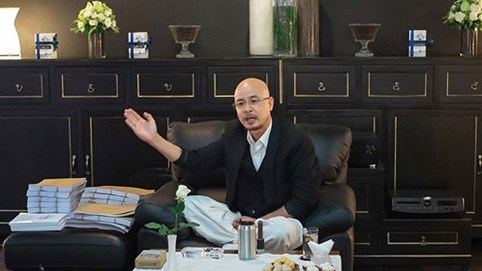 Đặng Lê Nguyên Vũ 