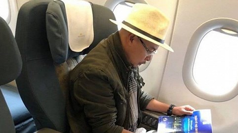 Đặng Lê Nguyên Vũ khiến số đông ngả mũ vì đôi giày 75 nghìn đồng và chuyện đại gia Việt giản dị khó ngờ