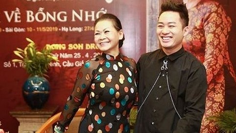 Danh ca Khánh Ly yêu giọng ca khắc khoải ma quái của Tùng Dương