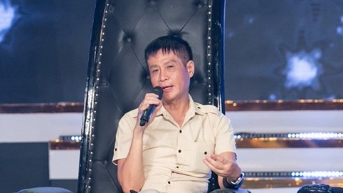 Đạo diễn Lê Hoàng: 