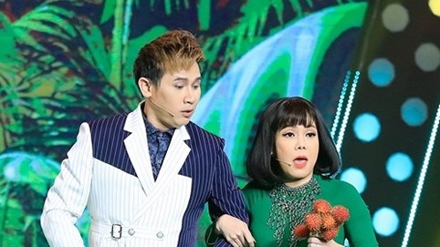 Đi bán trái cây, Việt Hương 