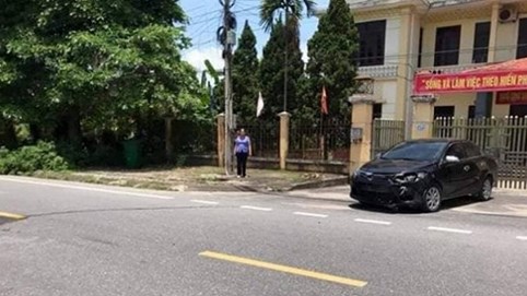 Nóng 24h qua: Ô tô chở Viện trưởng VKSND 