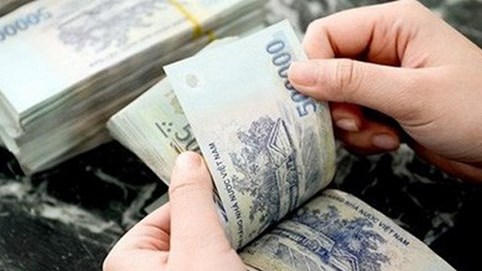 Để tiền không kỳ hạn trong tài khoản ngân hàng nào đang có lợi nhất?