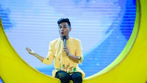 Đình Toàn: “Nhiều diễn viên giả gái khiến tôi ghê sợ”