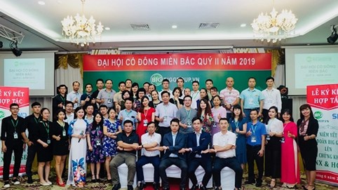 Doanh nhân Võ Phi Nhật Huy: 