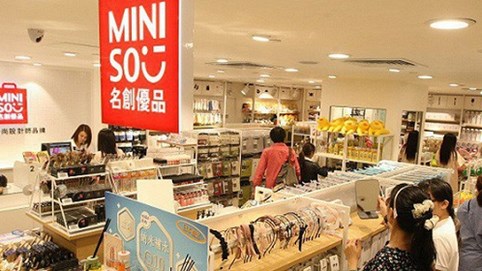 Đối thủ của thương hiệu 