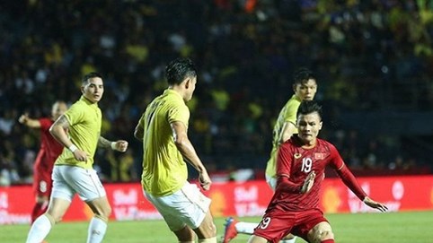 Đội tuyển Việt Nam đấu Thái Lan: HLV Park Hang Seo phải “nhường” V-League