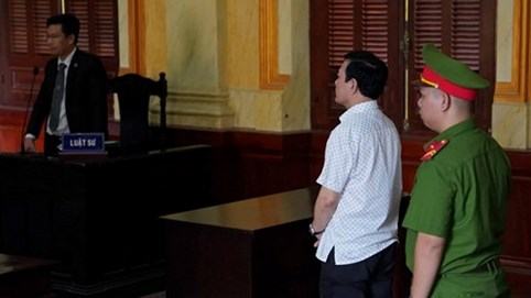 Tuyên án phúc thẩm cựu viện phó Nguyễn Hữu Linh dâm ô