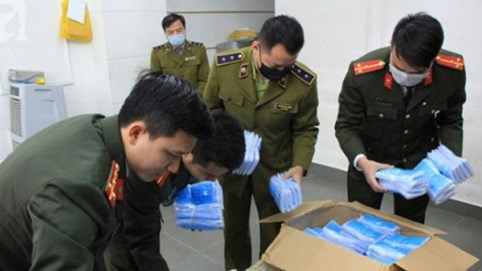 Cảnh báo việc thu gom khẩu trang đã sử dụng để bán lại