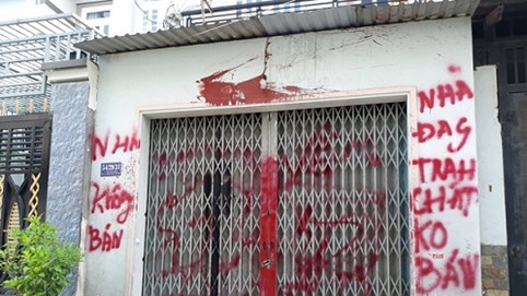 Vụ cô giáo viết đơn xin 