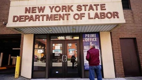 Covid-19 khiến 47 triệu người Mỹ mất việc làm, tỷ lệ thất nghiệp lên tới 32%