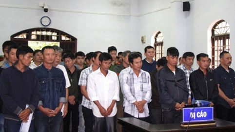 Xét xử vụ án trùm gỗ lậu Phượng “Râu”: Người chủ mưu không bị đề nghị mức án cao nhất