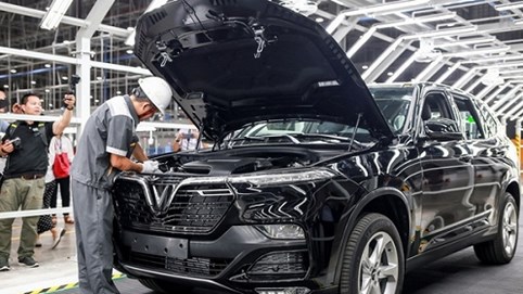 Nóng: Hai tháng nữa, người mua xe mới được giảm 50% phí trước bạ