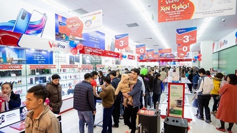 Vingroup giải quyết các bài toán mặt bằng, nhân viên, đầu ra sản phẩm... như thế nào khi giải thể VinPro?