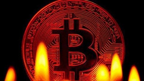 Giá Bitcoin bất ngờ sụt 1.000 USD chỉ sau 1 ngày