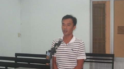 Trộm điện thoại IphoneX có định vị, về nhà rồi vẫn bị bắt