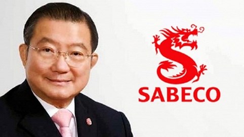 Phạt nặng uống bia, tỉ phú Thái mất cả ngàn tỉ đồng