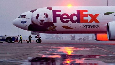 FedEx từ chối 'phục vụ' Huawei?