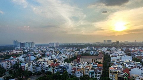 Giá nhà liền thổ Sài Gòn tăng gần 35%