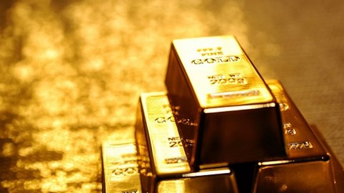 Giá vàng hôm nay 2/10: Vàng giảm xuyên đáy, bán vội thu tiền