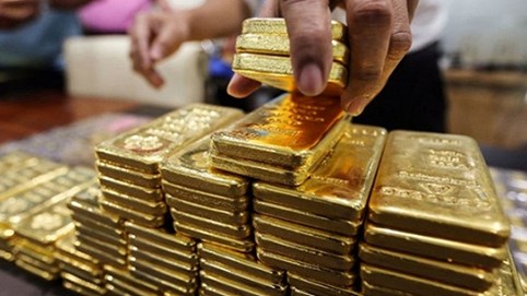 Giá vàng hôm nay 23/8: Giá vàng thế giới tiếp tục hồi phục