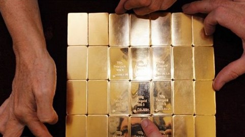 Giá vàng hôm nay 25/1: Duy trì ở ngưỡng cao