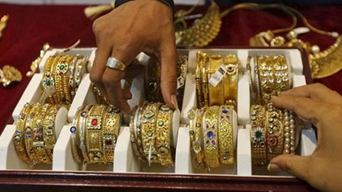 Giá vàng hôm nay 3/9: Nghỉ ngơi ngày lễ, thị trường 'đóng băng'