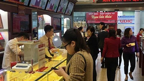 Giá vàng hôm nay 5/9: Đang giảm rất mạnh, nhưng chưa phải 'đáy'