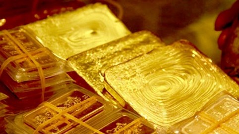 Giá vàng hôm nay 8/9: Tăng dựng đứng nhờ đồng USD lao dốc