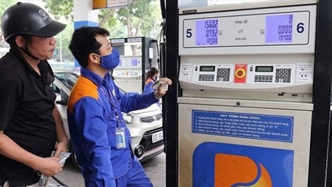 Giá xăng, dầu đồng loạt tăng