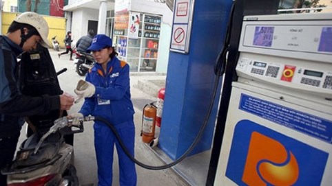 Giá xăng giảm từ 15h chiều nay