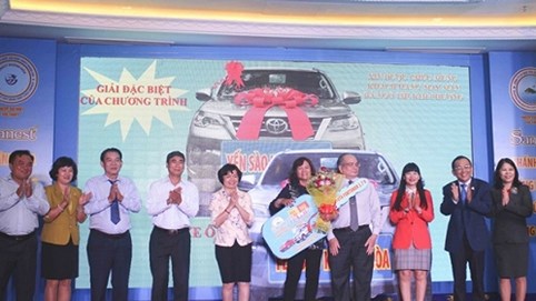 Giải thưởng Sanest Khánh Hòa: Một khách hàng tại TP. Nha Trang trúng ô tô Fortuner
