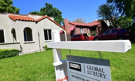 Ngược với dự đoán, giá nhà Mỹ vẫn tăng giữa tâm dịch