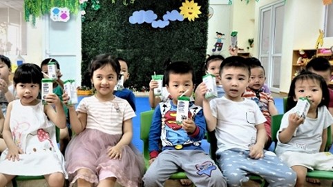 Gói thầu Sữa học đường Hà Nội: Chủ đầu tư được “lợi kép”