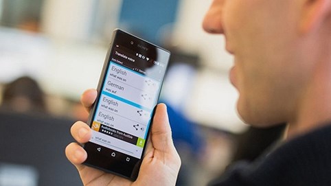 Google phát triển công cụ dịch trực tiếp giọng nói