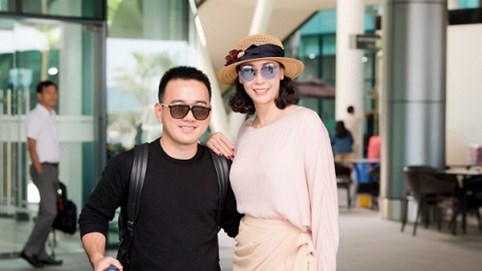 Hà Kiều Anh sánh vai NTK Lê Thanh Hoà chấm thi tại Quy Nhơn