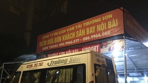 Hà Nội: Đề nghị xác minh thông tin xe dù, bến cóc tại sân bay Nội Bài