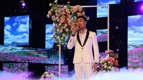 Hà Thế Dũng thổi 