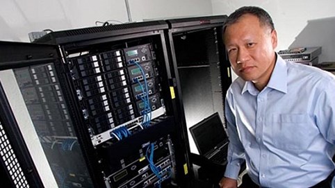 Hai anh em cùng trở thành tỷ phú đôla ở tuổi gần 60 nhờ thành lập nên công ty trị giá 13 tỷ USD