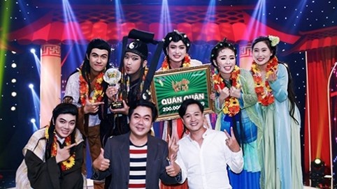 Hài cổ trang Chuồn Chuồn Giấy đoạt quán quân Làng hài mở hội 2017