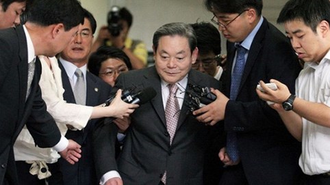 Hàng nghìn nhân viên Samsung bỗng có tài khoản ngân hàng hàng triệu USD: Mánh trốn thuế tinh vi của gia tộc họ Lee