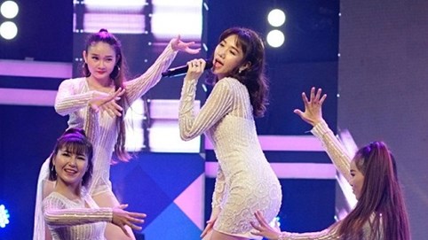 Hari Won bất ngờ khoe đường cong nóng bỏng cùng vũ đạo sexy đến nghẹt thở